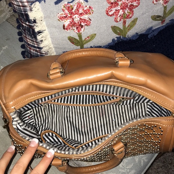 Bags - Picture 4 of 5